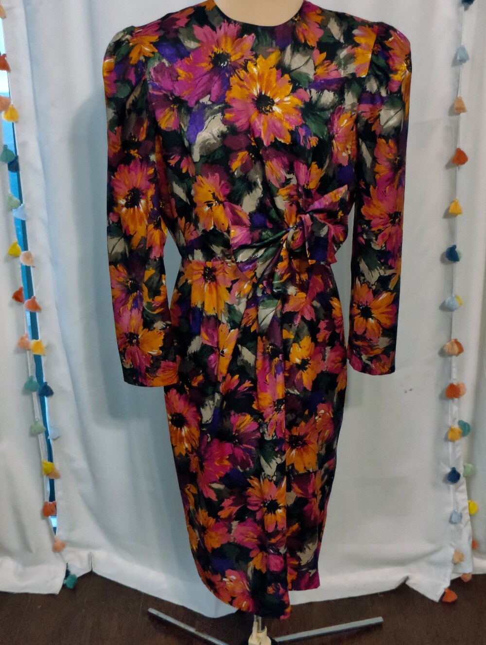 Vintage 80s strong shoulder 80s does 40s Bold Floral big bow waist shiny Modest